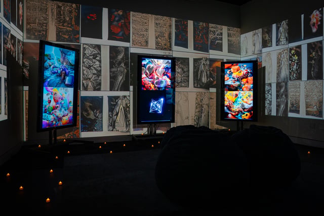 DC at Gallery QI 2024 - 53501412336_daaff2fc6e_o